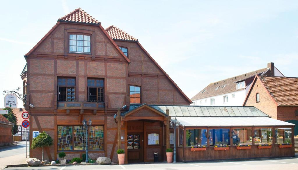Hotel Restaurant Zur Linde Pattensen Εξωτερικό φωτογραφία